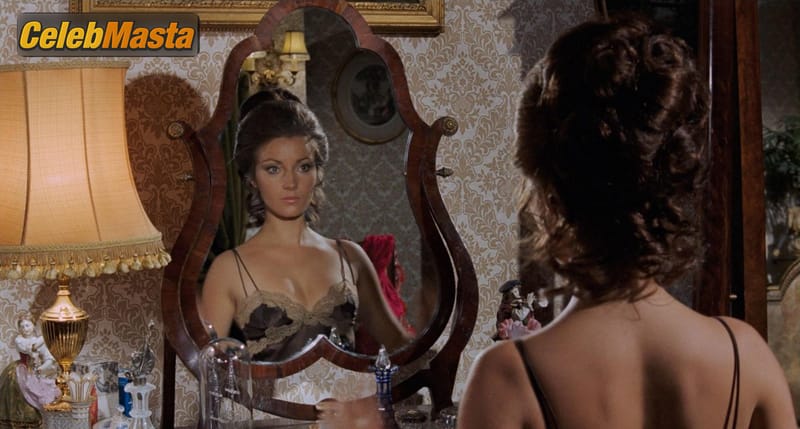 Jane Seymour Photo Collection from Live And Let Die photo 2