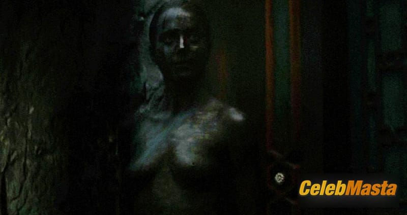 Isabel Lucas Scene Photos Gallery from Immortals photo 2