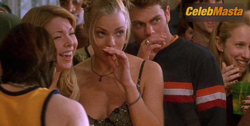 Jaime Pressly Scene Photos Gallery from Can’t Hardly Wait photo 4