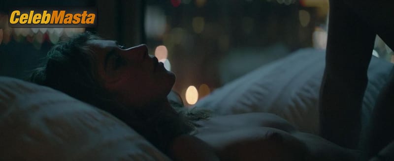 Photo Gallery: Imogen Poots in Frank & Lola photo 1