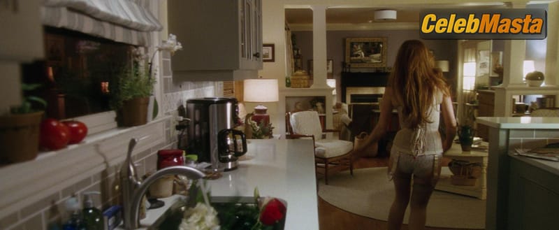 Isla Fisher Photos from Keeping Up With The Joneses photo 3