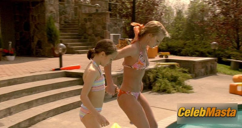 Jaime Pressly Scene Photos Gallery from Evel Knievel photo 3