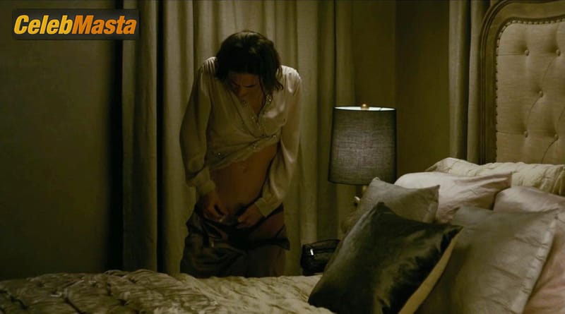 Jennifer Connelly Photo Gallery from Shelter photo 4