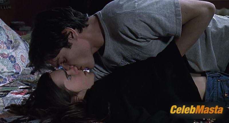 Photo Gallery: Jennifer Connelly in Waking The Dead photo 4