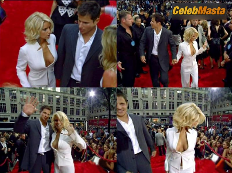 Jessica Simpson Photo Gallery from Vh1’s 100 Greatest Red Carpet Moments photo 1