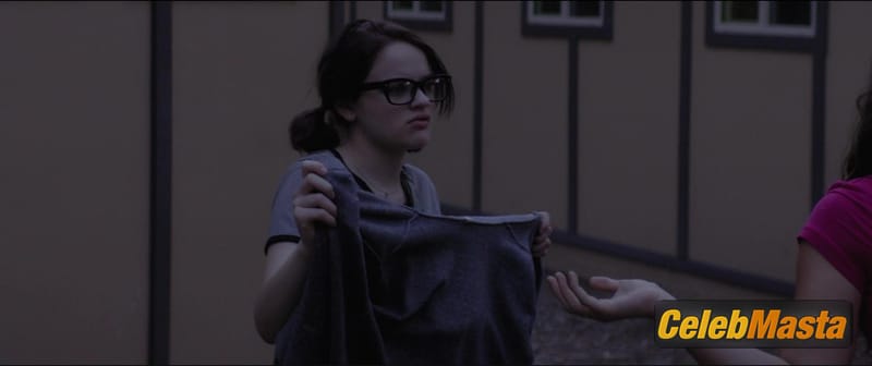 Photo Gallery: Joey King in Camp photo 1