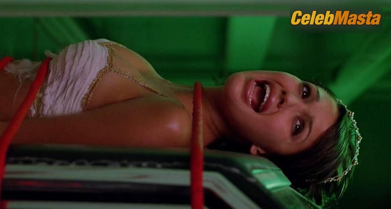 Jessica Alba Scene Photos Gallery from Idle Hands photo 1