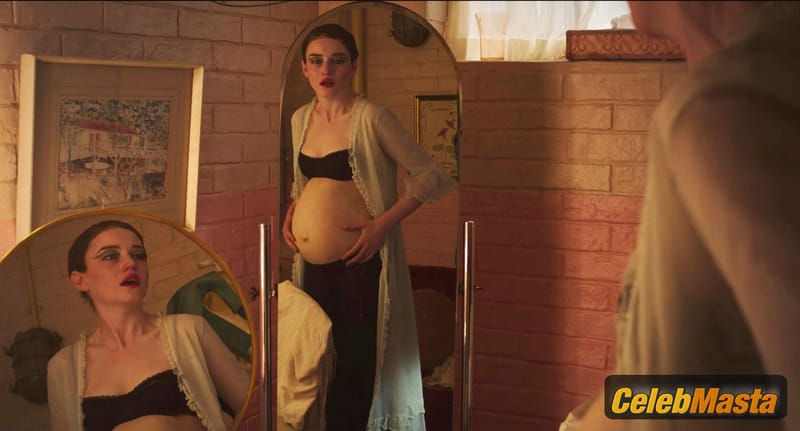 Julia Garner Photo Set from Apartment 7a photo 3