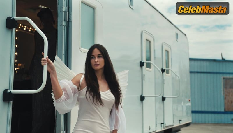 Photo Gallery: Kacey Musgraves in Star-crossed The Film photo 4