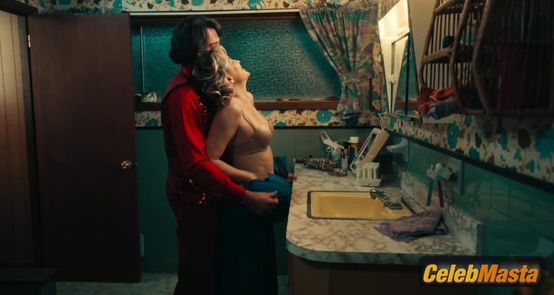 Kate Hudson Photo Collection from Song Sung Blue photo 3