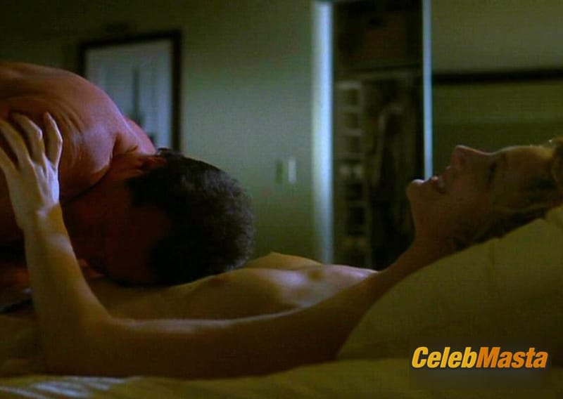 Judy Greer Scene Photos Gallery from What Planet Are You From? photo 3