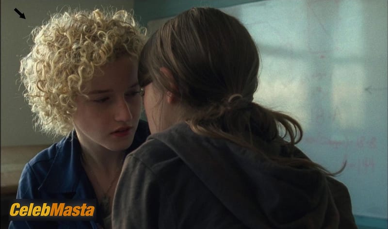 Julia Garner Photo Collection from I Believe In Unicorns photo 2