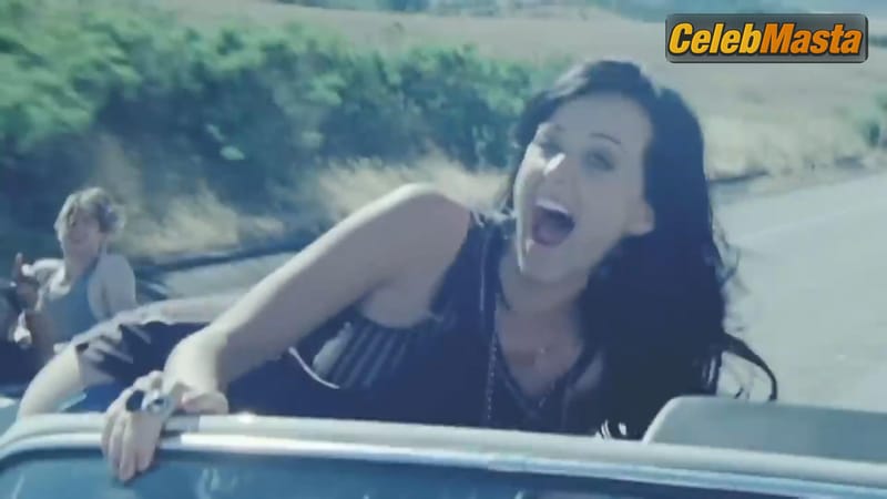 Katy Perry Scene Photos Gallery from Teenage Dream photo 2