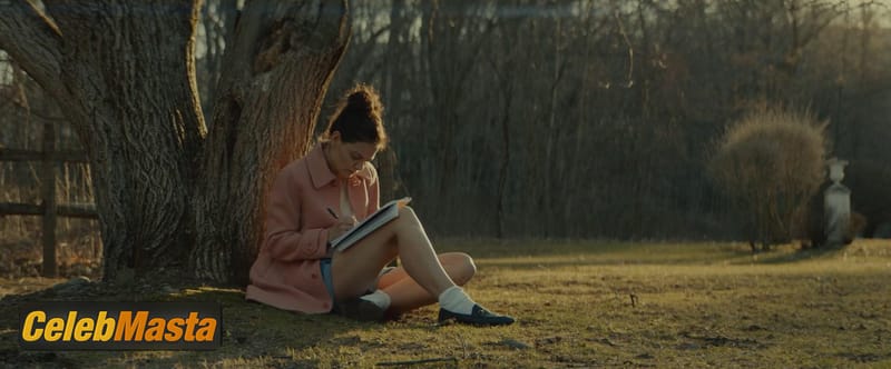 Katie Holmes Photo Set from Alone Together photo 3