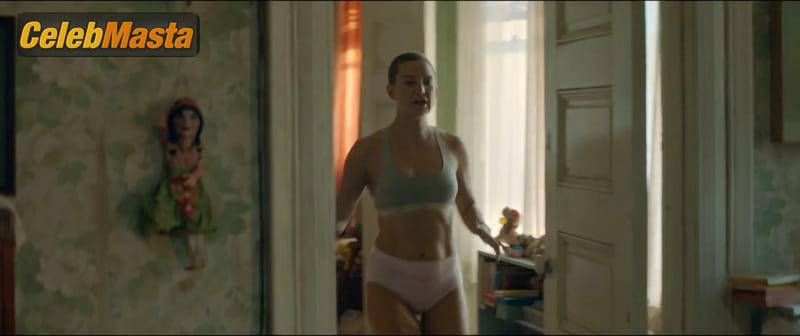 Photo Gallery: Kate Hudson in Music photo 4