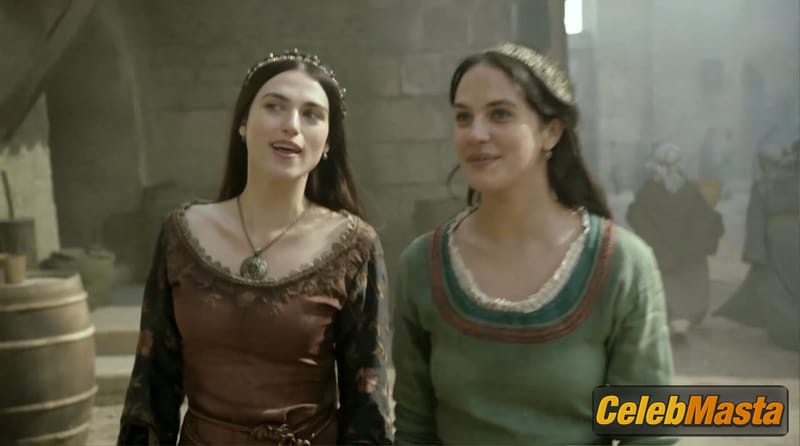 Katie McGrath Scene Photos Gallery from Labyrinth photo 3