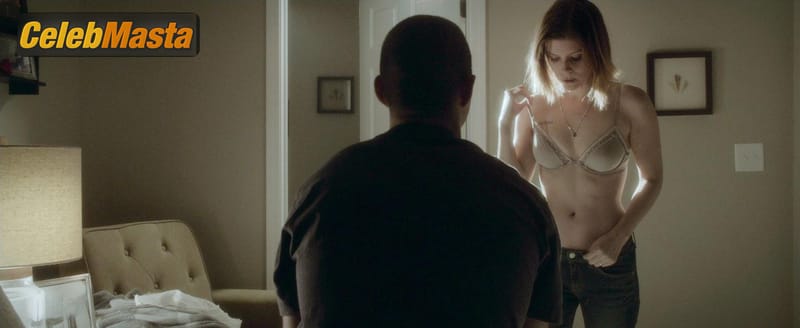 Kate Mara Photo Gallery from Man Down photo 4