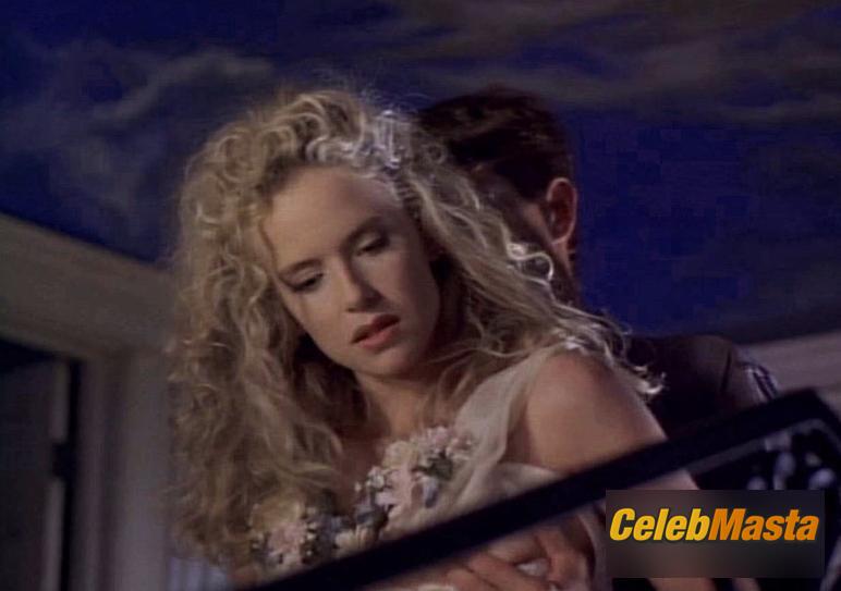 Kelly Preston Photo Collection from Love Is A Gun photo 4