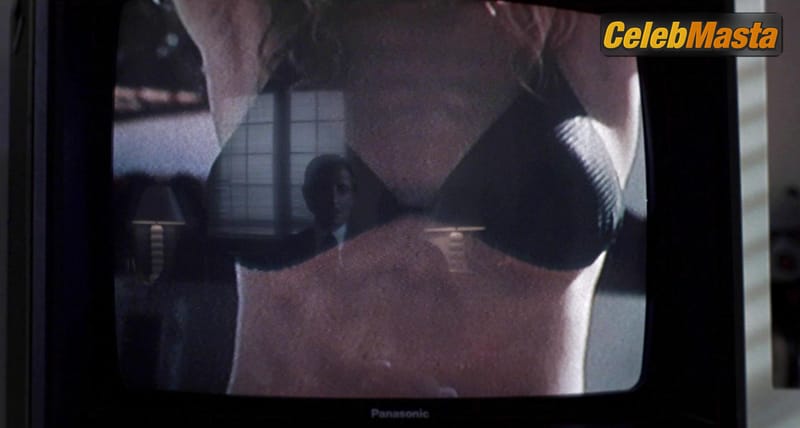 Kelly Preston Scene Photos Gallery from 52 Pick-up photo 3