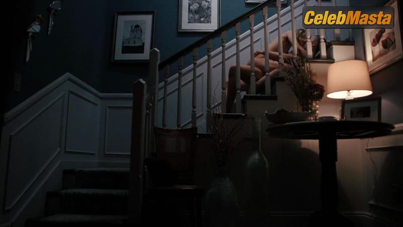 Kristen Bell Photo Gallery from The Woman In The House Across The Street From The Girl In The Window photo 2