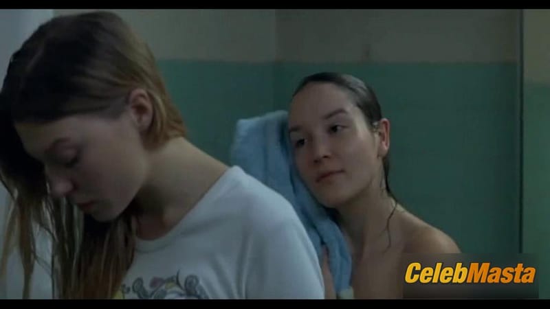 Lea Seydoux Photo Collection from Belle Epine photo 3
