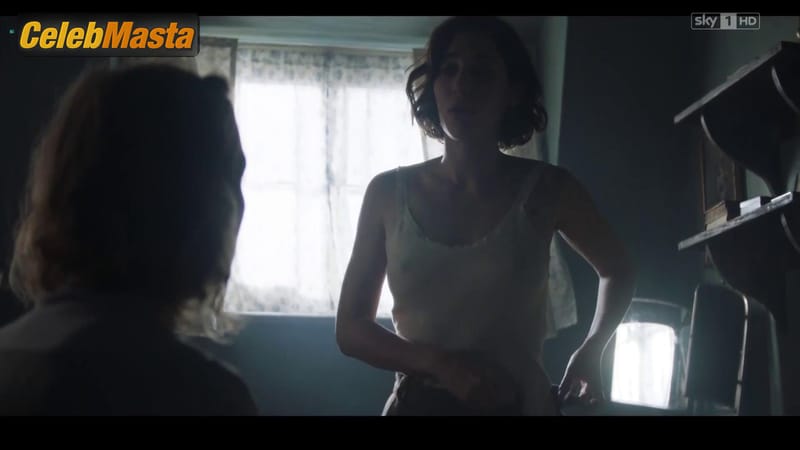 Lizzy Caplan Photos from Das Boot photo 2