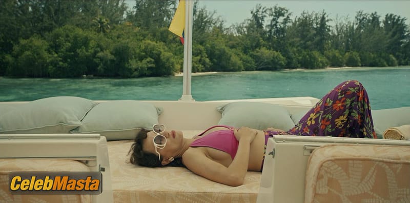 Mayra Hermosillo Photo Gallery from Hotel Cocaine photo 3