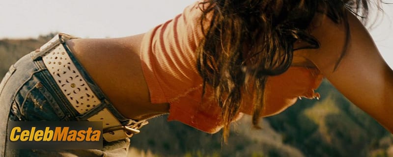 Megan Fox Scene Photos Gallery from Transformers photo 1