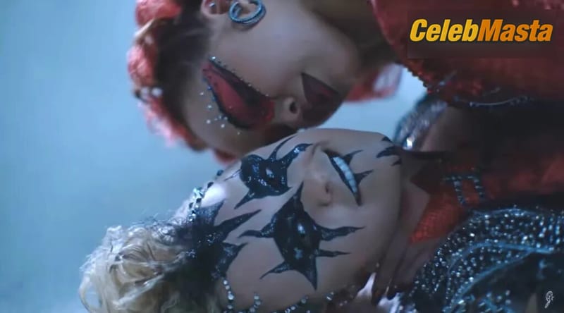 Lucy Insien Photos: Sexy In The Lesbian Rock photo 3