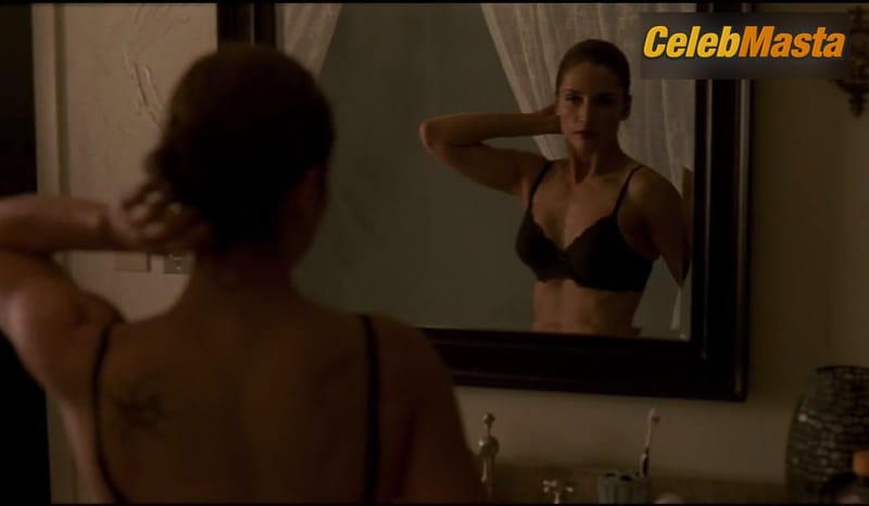 Leonor Varela Scene Photos Gallery from Monsterwolf photo 2