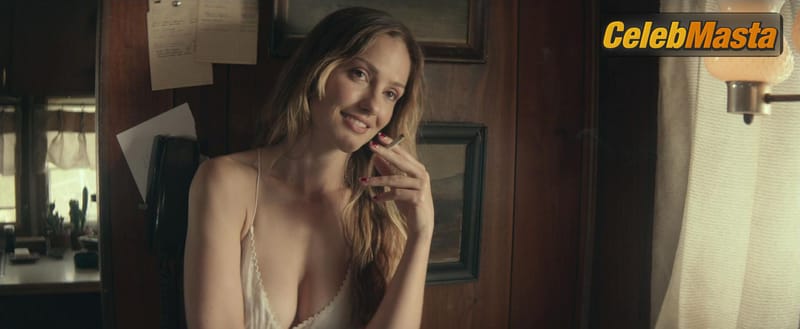 Photo Gallery: Minka Kelly in The World Made Straight photo 4