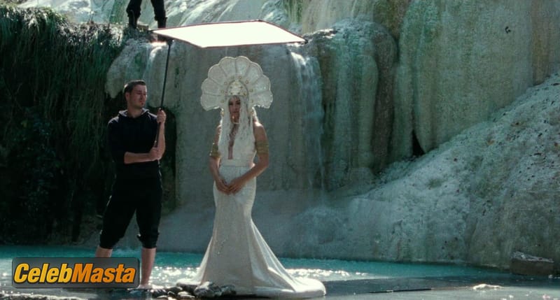 Monica Bellucci Photo Collection from The Wonders photo 4