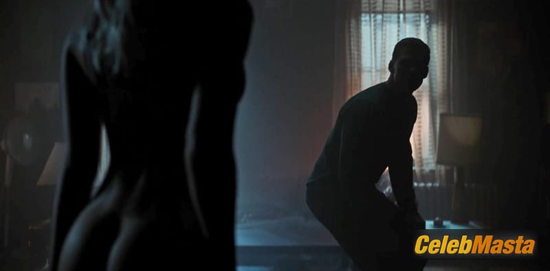 Photo Gallery: Minka Kelly in Titans photo 3