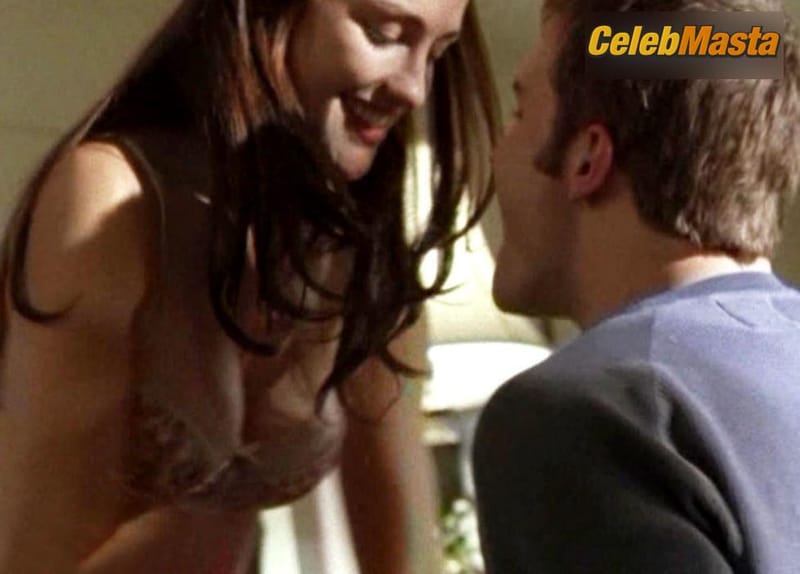 Minka Kelly Photos from Friday Night Lights photo 3
