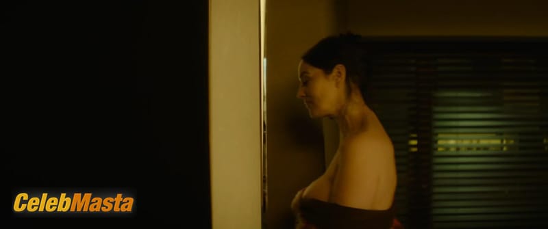 Monica Bellucci Photo Gallery from Spider In The Web photo 3