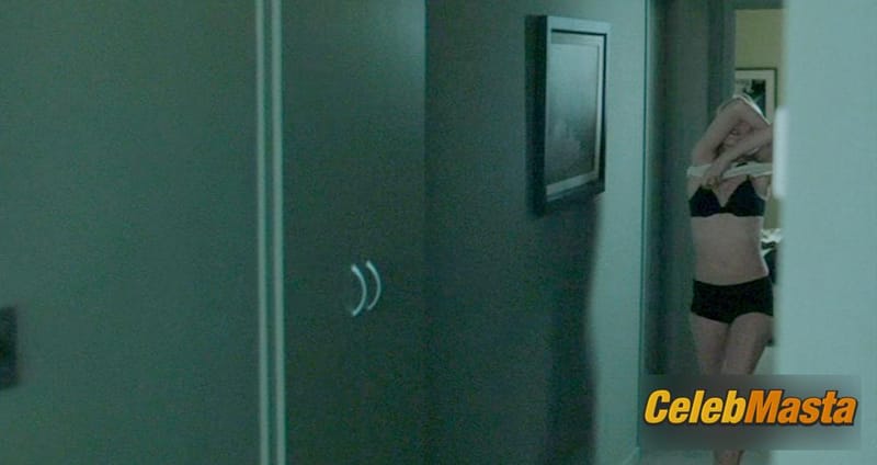 Naomi Watts Scene Photos Gallery from The Ring photo 4