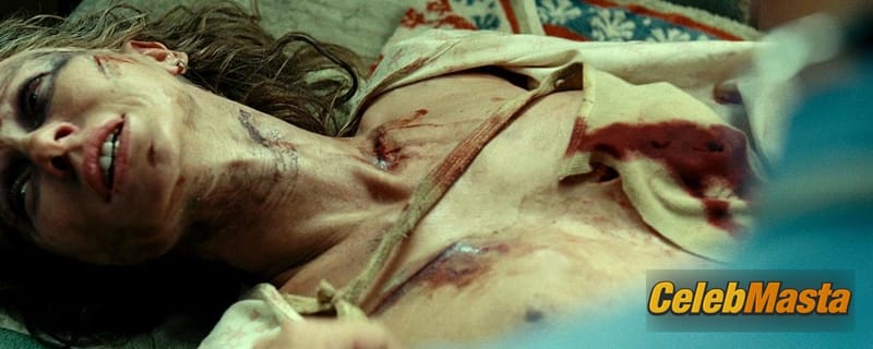 Photo Gallery: Naomi Watts in The Impossible photo 1