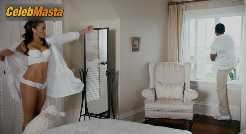 Paula Patton Photo Set from Jumping The Broom photo 3