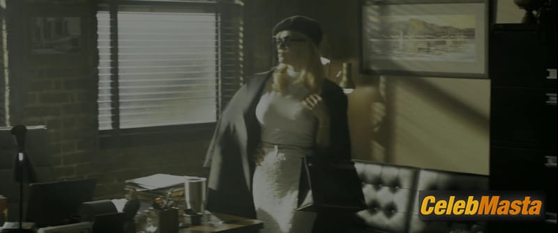 Pamela Anderson Scene Photos Gallery from The Gun photo 4