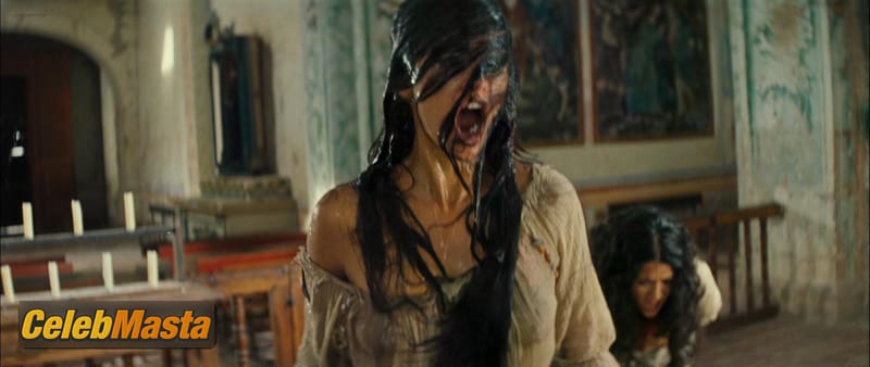 Penelope Cruz Scene Photos Gallery from Bandidas photo 2