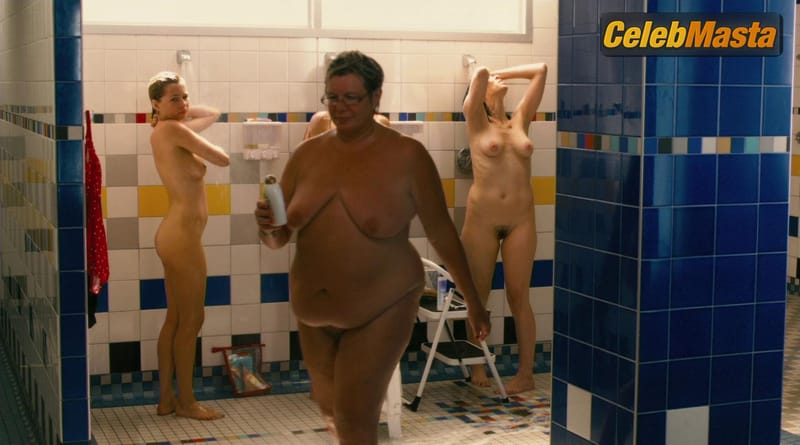 Sarah Silverman Photos from Take This Waltz photo 3