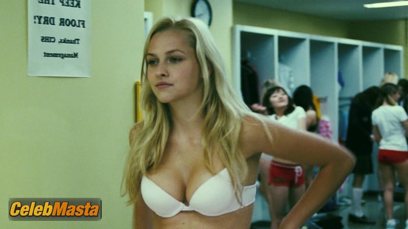 Teresa Palmer Photo Gallery from The Grudge 2 photo 2