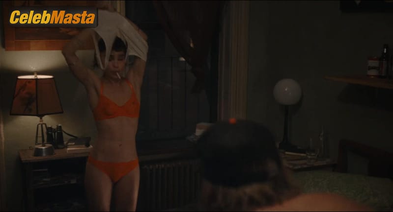 Zoe Kravitz Photos from Caught Stealing photo 1