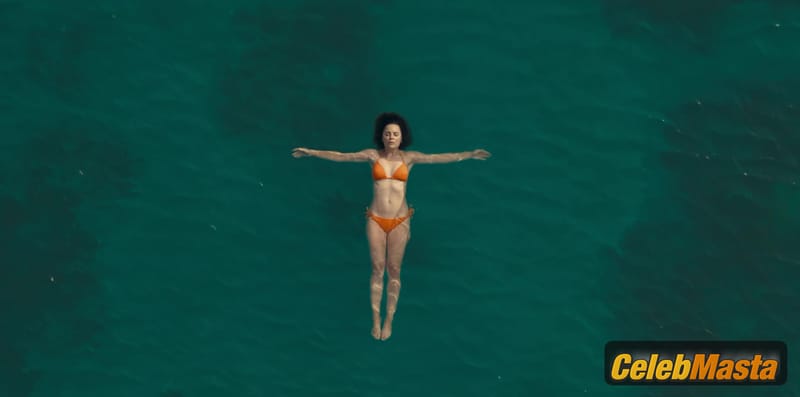 Melissa George Scene Photos Gallery from The Mosquito Coast photo 2
