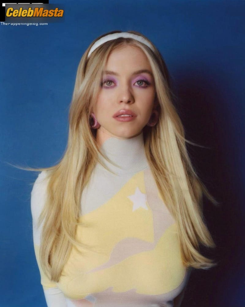 Sydney Sweeney Sexy Poses Flaunting Her Hot Tits In A Photoshoot photo 2