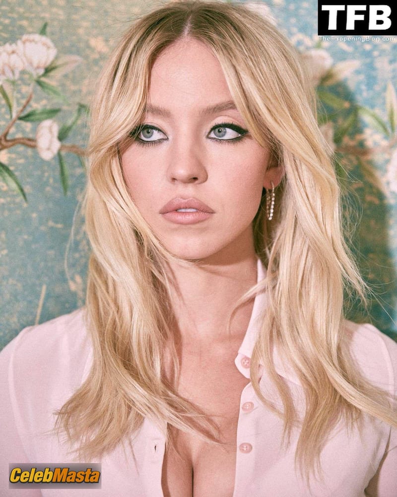 Sydney Sweeney Sexy Poses Showcasing Her Hot Figure Wearing A Short Skirt In A Photoshoot photo 3
