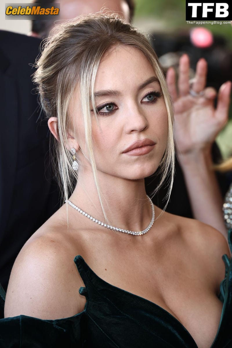 Sydney Sweeney Sexy Seen Flaunting Her Hot Cleavage At The Annual HCA TV Awards In Beverly Hills Photo Gallery photo 2