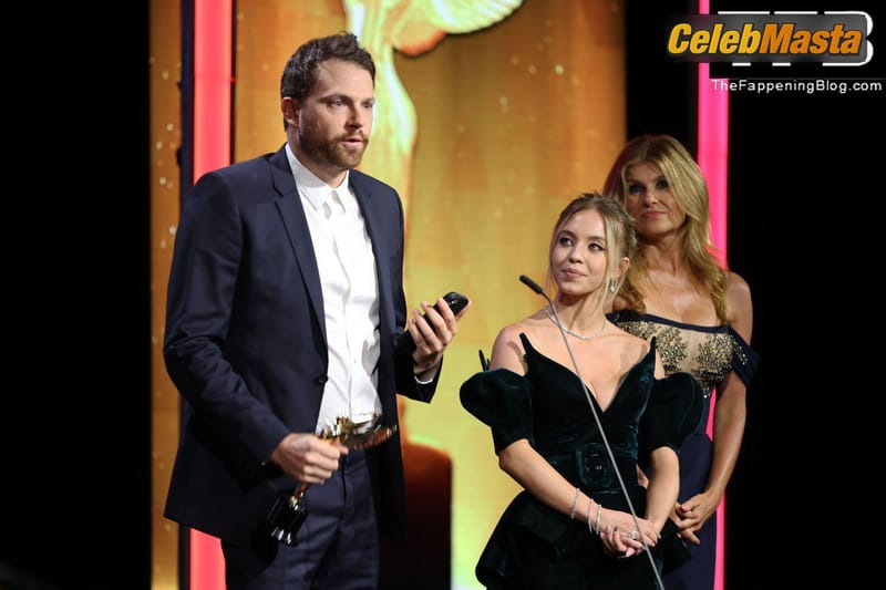 Sydney Sweeney Sexy Seen Flaunting Her Hot Cleavage At The Annual HCA TV Awards In Beverly Hills Photo Gallery photo 4