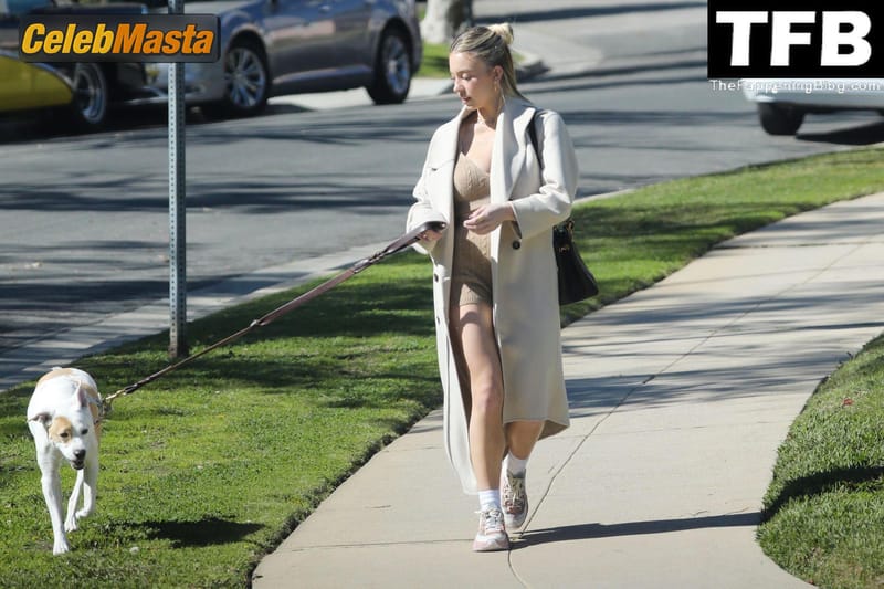 Sydney Sweeney Sexy Seen Showing Off Her Hot Body in Los Angeles Photo Gallery photo 3