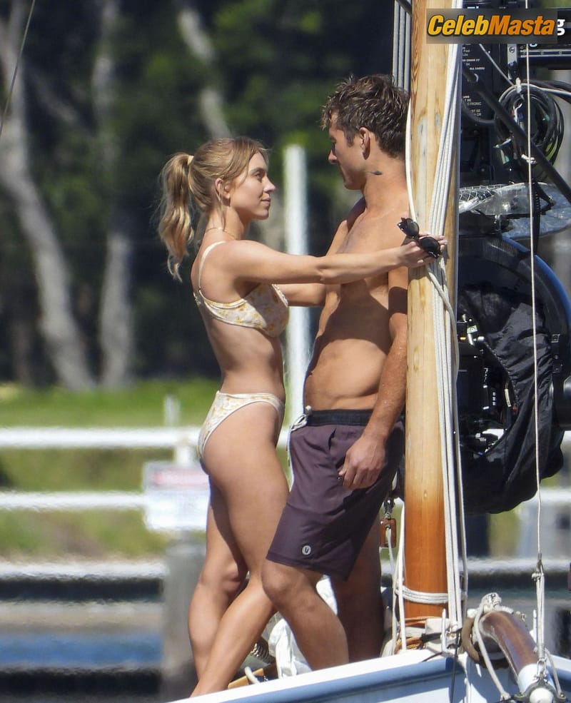 Sydney Sweeney Sexy Seen with Glen Powell Get Up Close while Filming on a Boat in Sydney Harbour Photo Gallery photo 3